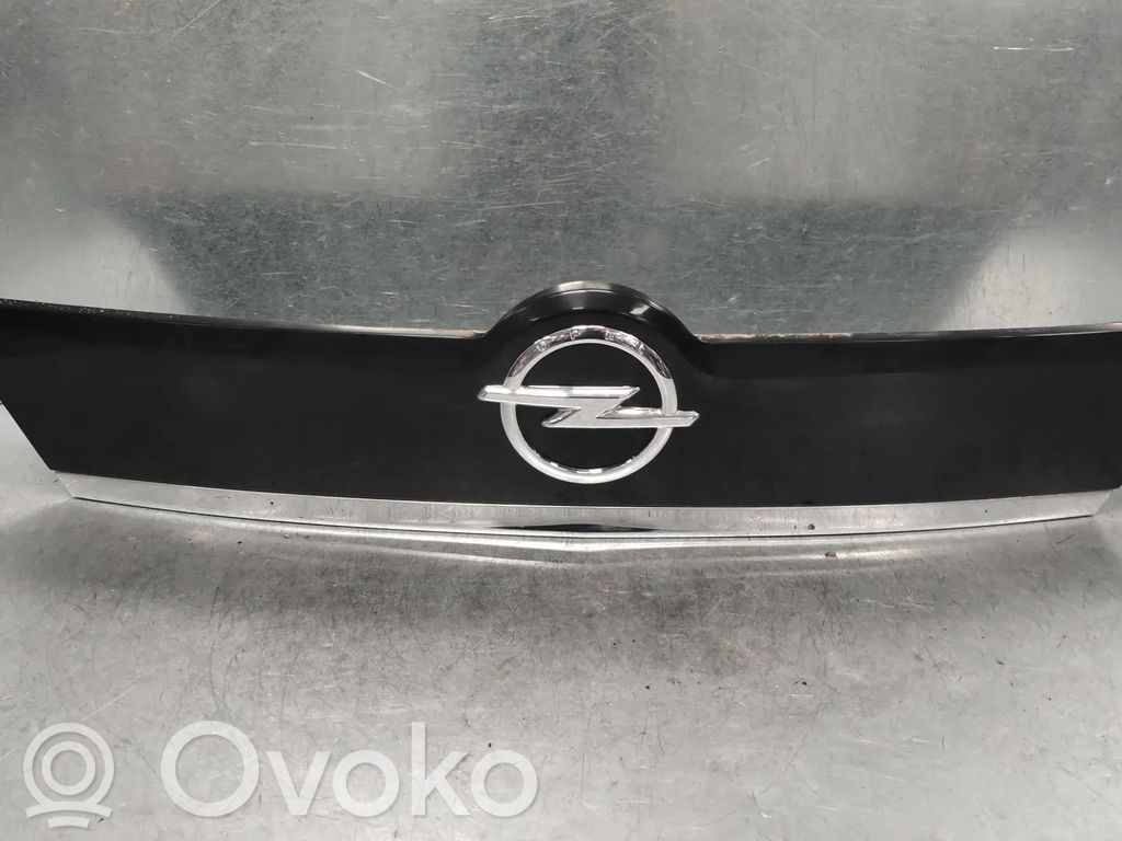 Opel Meriva B Uchwyt / Rączka otwierania klapy tylnej bagażnika 
