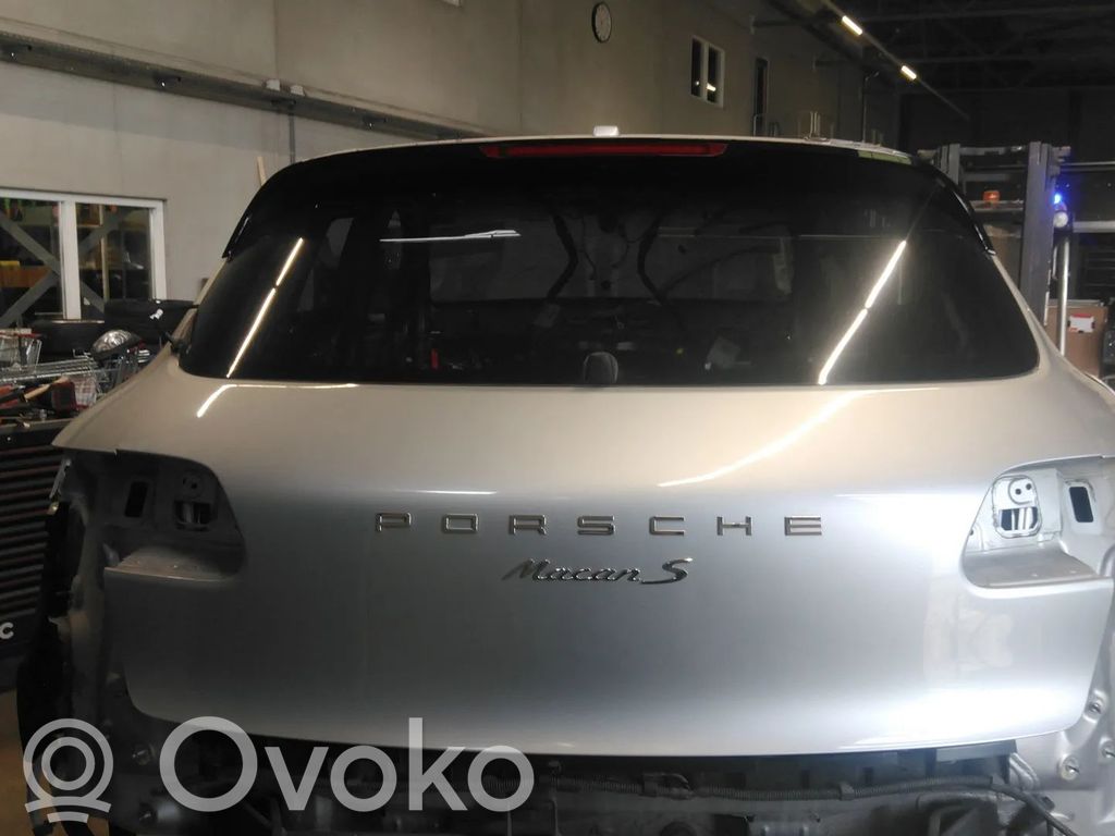 Porsche Macan (95B) Puerta del maletero/compartimento de carga 