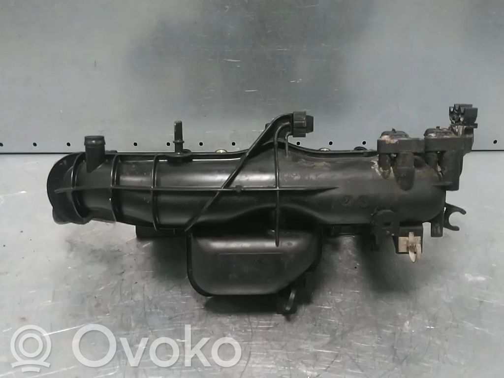 Opel Meriva B Colector de admisión 