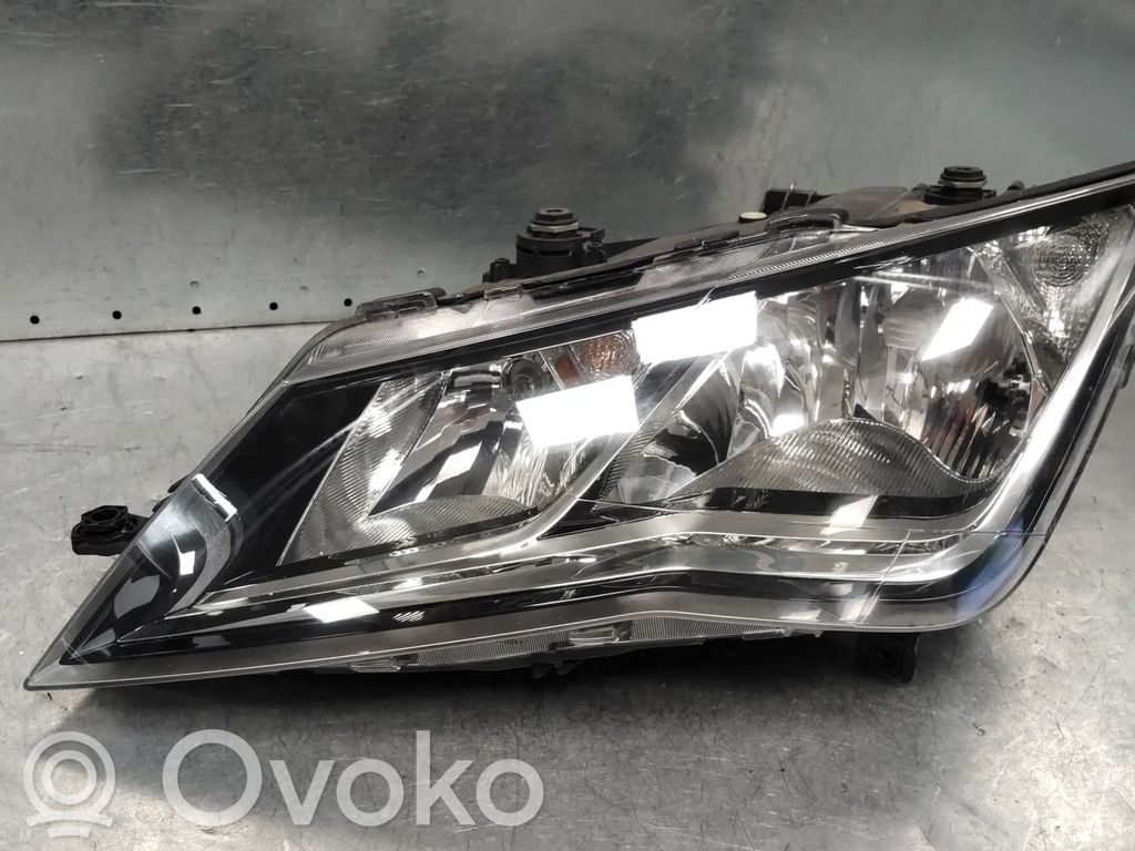 Seat Leon (5F) Scheinwerfer 