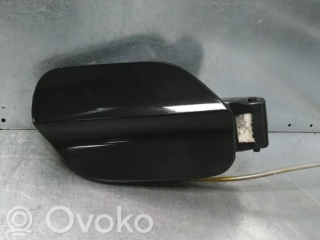 Volkswagen PASSAT B8 Szyjka / Wkład wlewu paliwa 