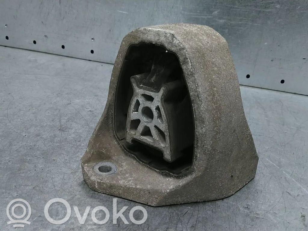 Volvo V60 Подушка двигателя 