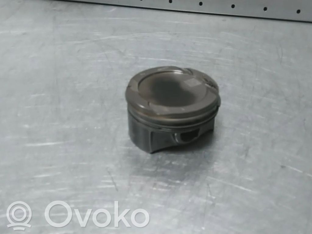 Volvo V60 Piston 