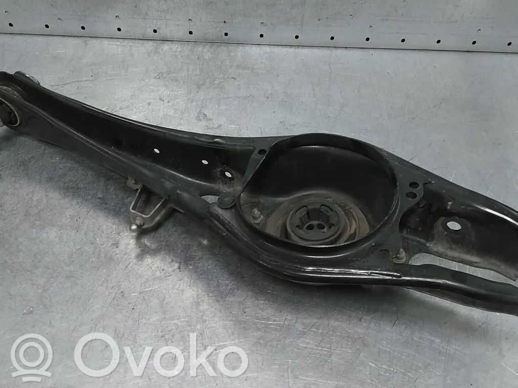 Audi A3 8Y Fuso a snodo con mozzo ruota posteriore 