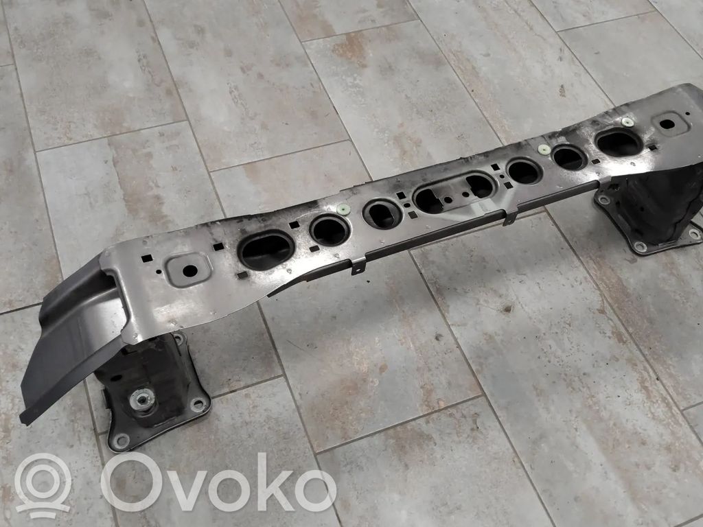Ford Focus Traversa del paraurti anteriore 