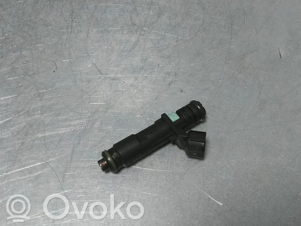 Volkswagen Fox Inyector de combustible 