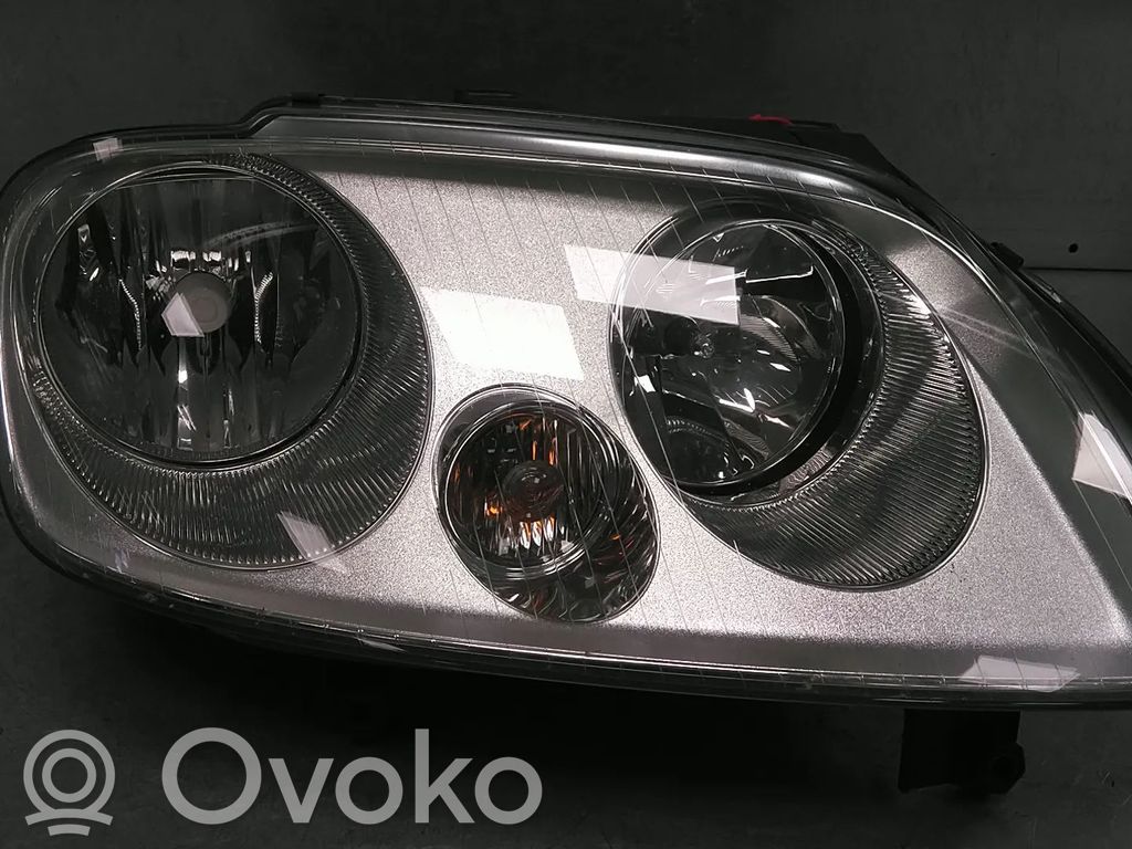 Volkswagen Touran I Far 