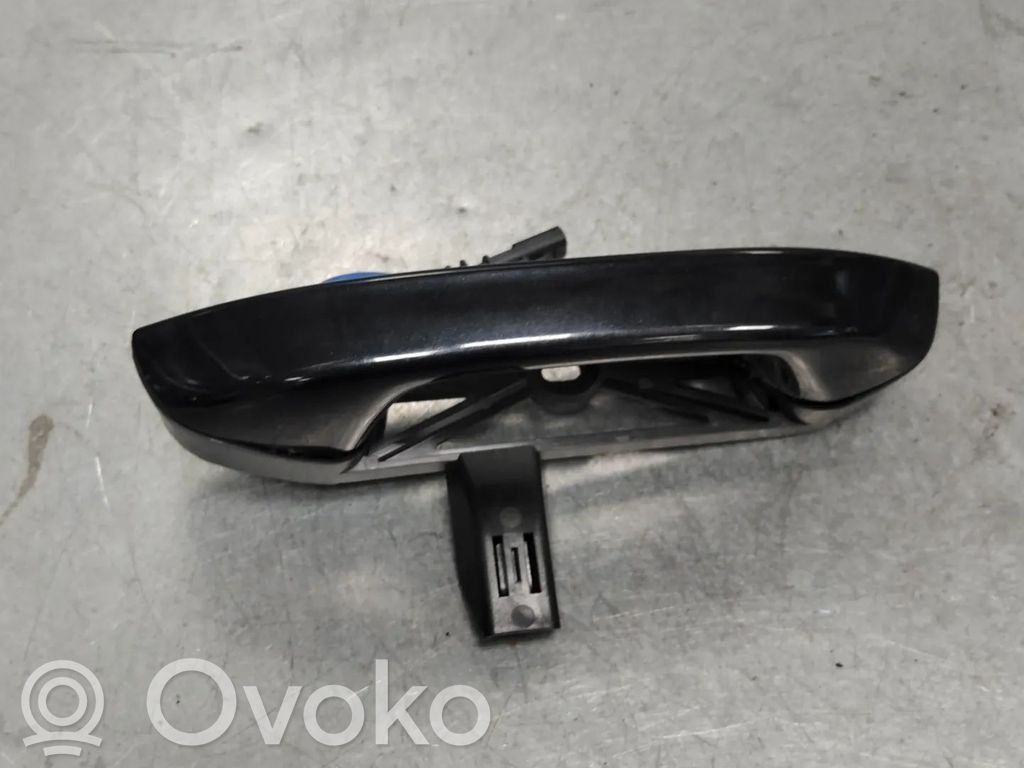 Tapa manecilla puerta trasera   7T0843352B,7T0843352C,7T0843352D,7T0843704D,7T0843704E,7T0843704F,7T0843804