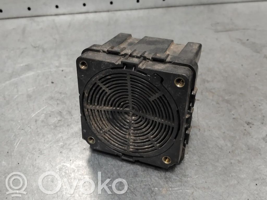 Mercedes-Benz Sprinter W907 W910 Haut-parleur de porte avant