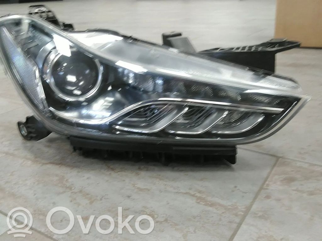 Scheinwerfer   670038232,670005474