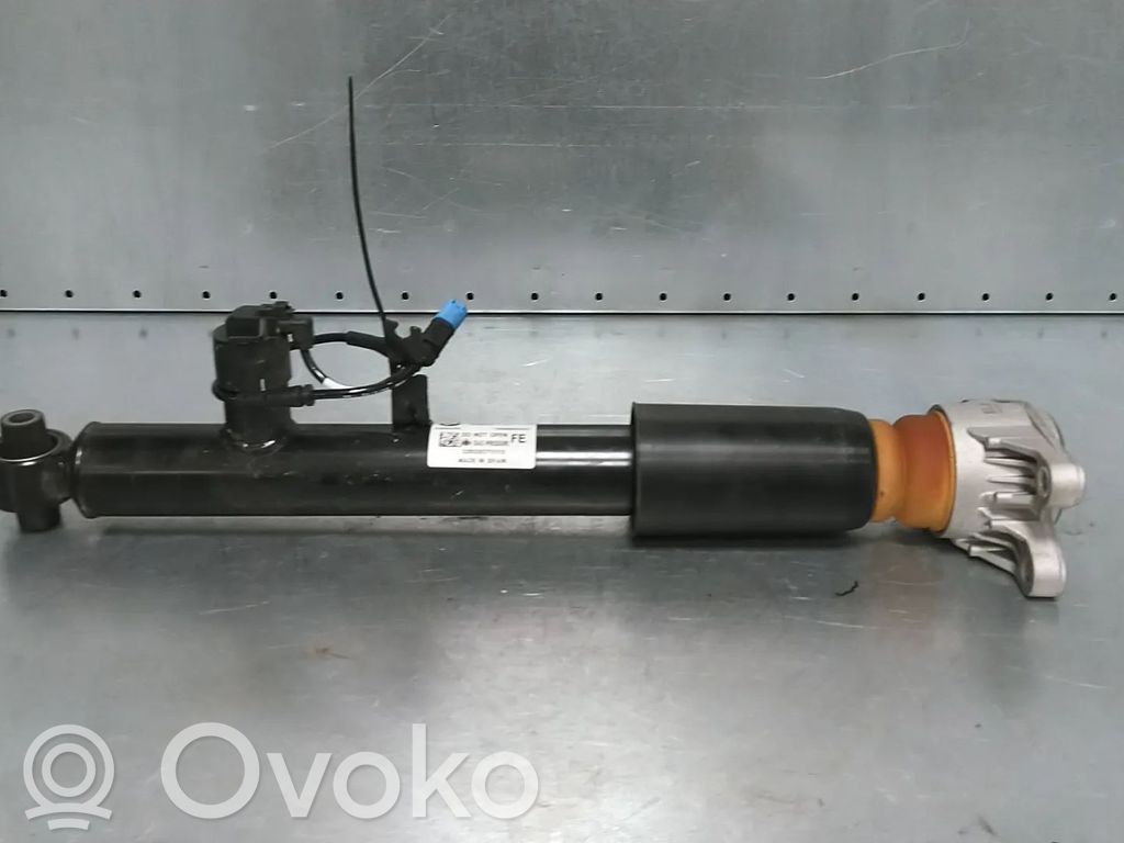 BMW 4 G22 G23 G24 G26 Ammortizzatore posteriore