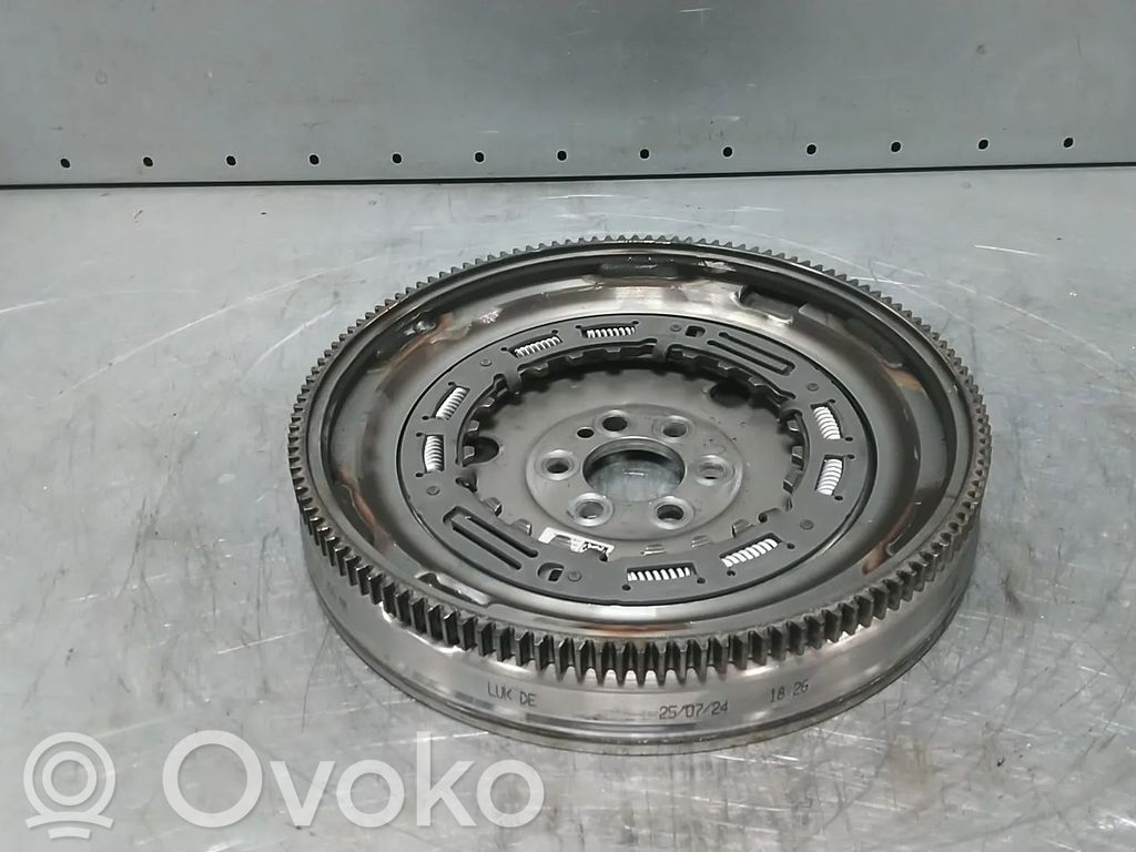 Volanta ambreiaj   04E105266AM,04E105266K