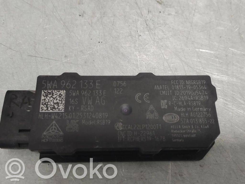 Radion antenni   5WA962133E