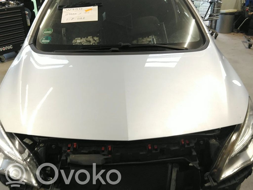 Opel Astra J Couvercle, capot moteur