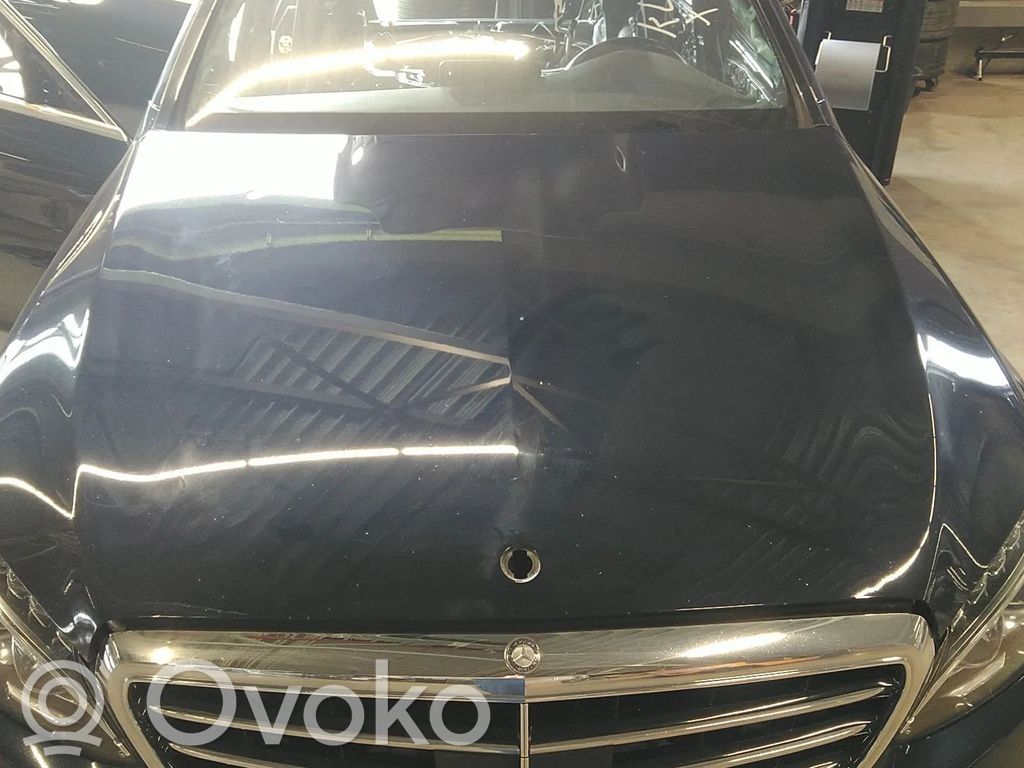 Mercedes-Benz C W205 Vano motore/cofano