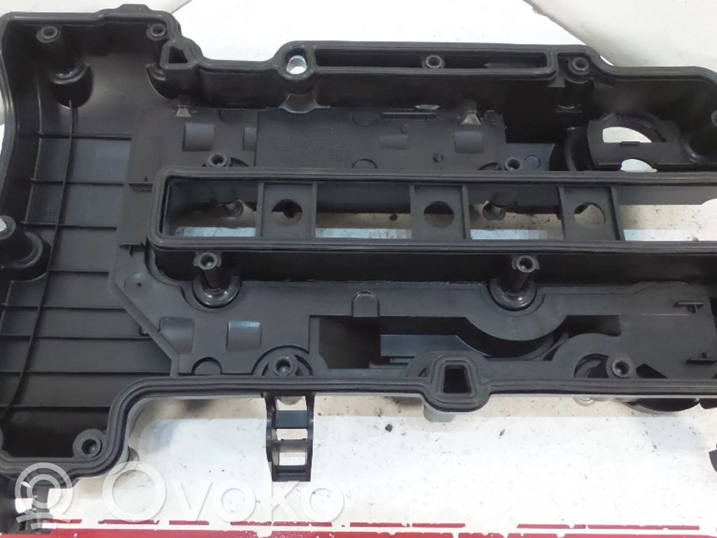 Opel Astra J Pokrywa zaworów