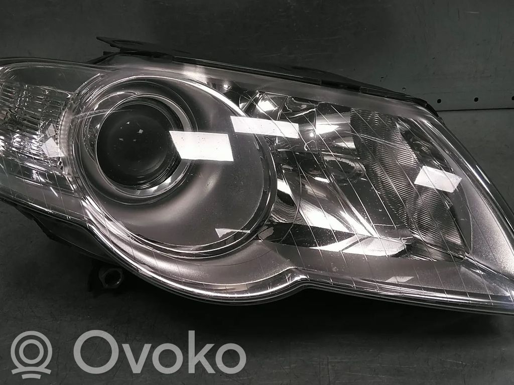 Volkswagen PASSAT B6 Lampa przednia 