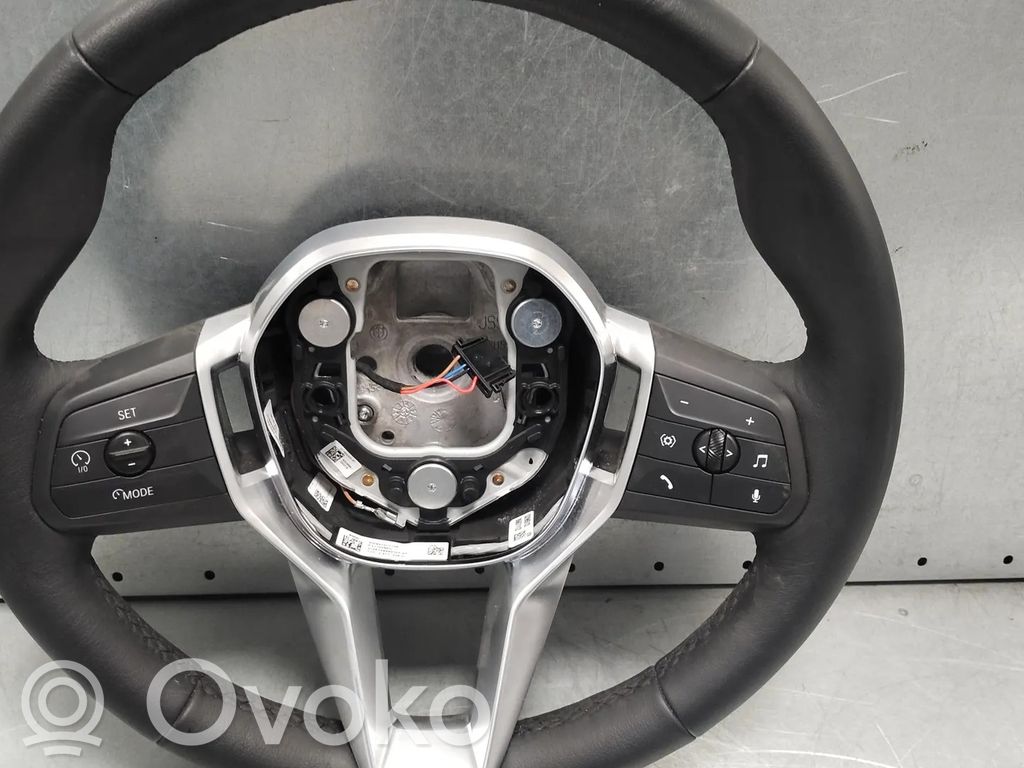 BMW iX1 Steering wheel 