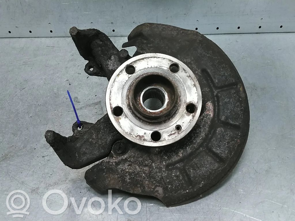 Volkswagen Polo V 6R Передний поворотный кулак 