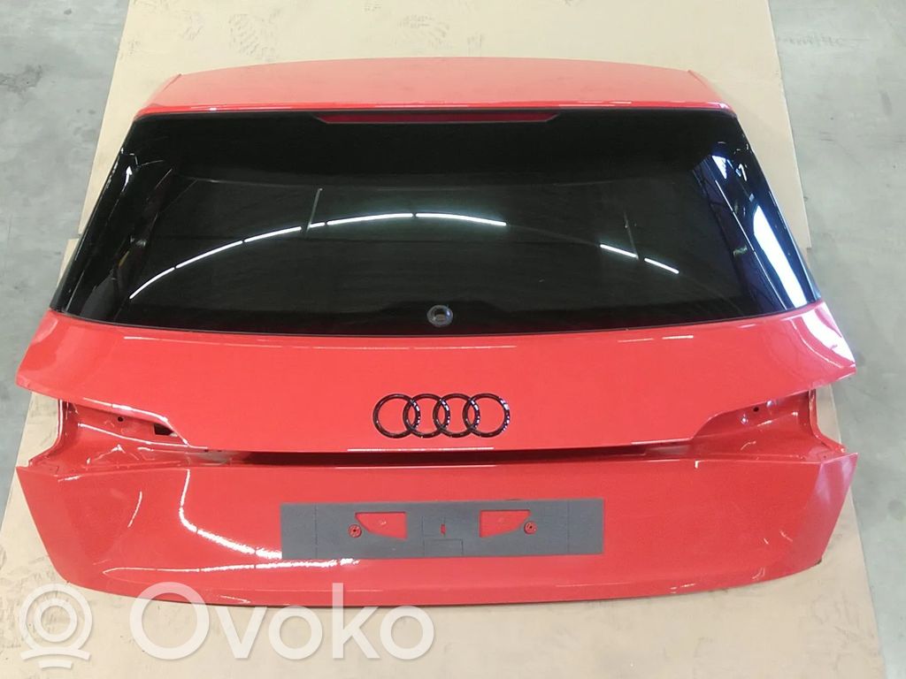 Audi e-tron Galinis dangtis (bagažinės) 