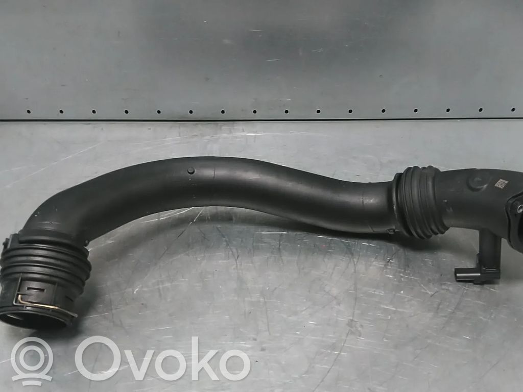 BMW 5 G30 G31 G38 Tubo di aspirazione dell’aria 