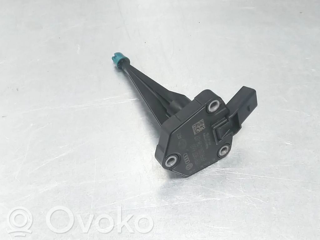 Audi A4 S4 B9 Czujnik poziomu oleju 