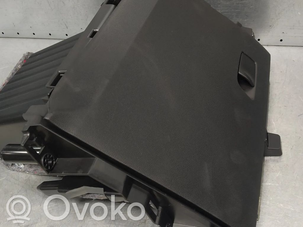 Renault Captur II Handschuhfach komplett 