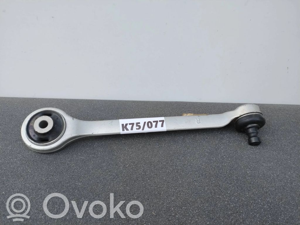 Audi A4 S4 B5 8D Wahacz przedni 