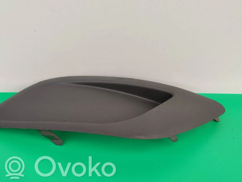 Ford Focus Etupuskurin alempi jäähdytinsäleikkö 