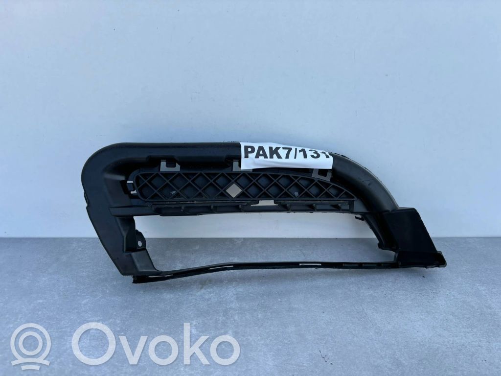 BMW 1 E82 E88 Front bumper lower grill 