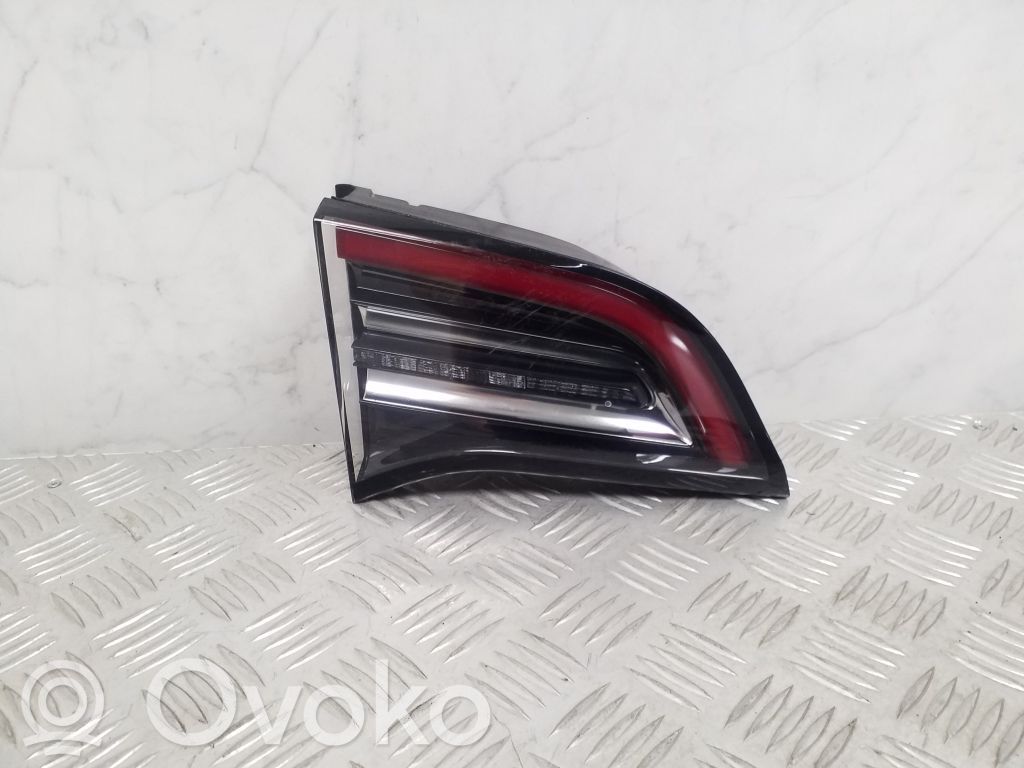 Tesla Model 3 Tailgate rear/tail lights 