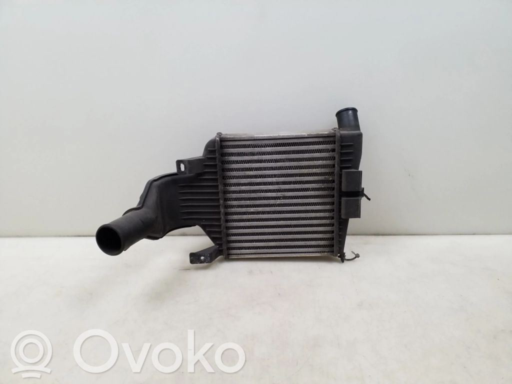 Opel Zafira B Interkūlerio radiatorius 