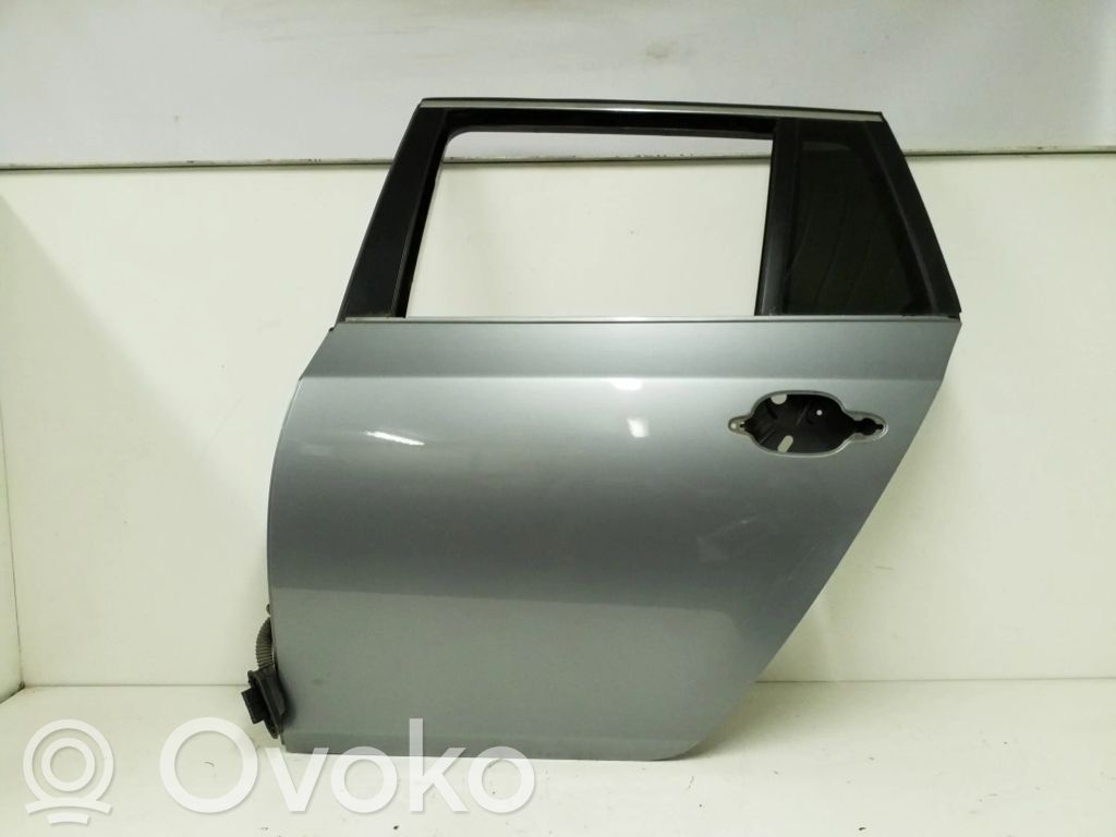 Rear door