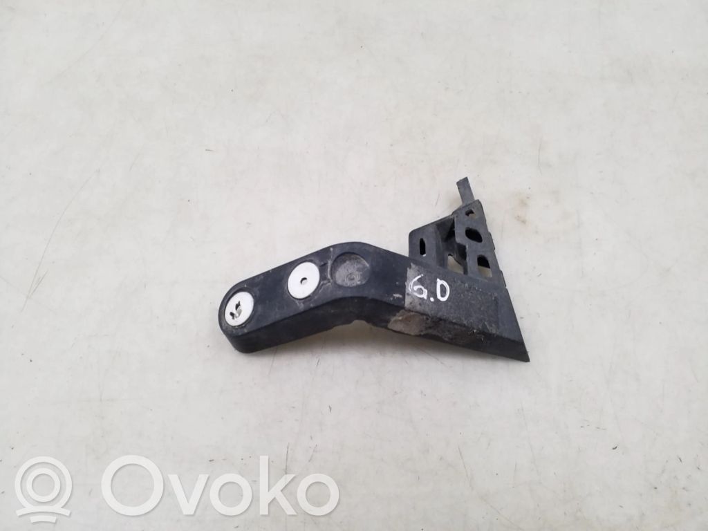 Opel Astra J Rear bumper mounting bracket 