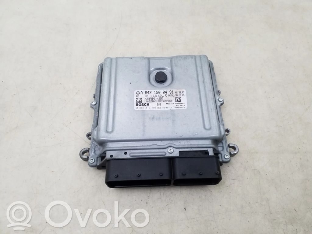 BMW 5 E39 Engine control unit/module 