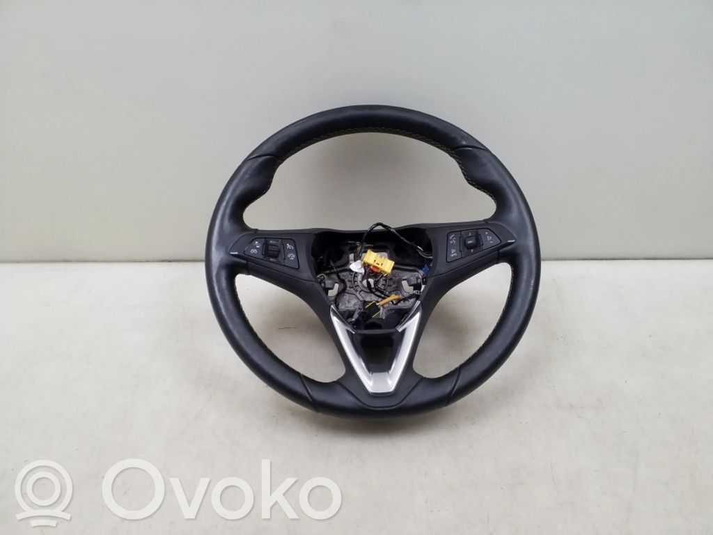 Opel Astra K Ohjauspyörä 
