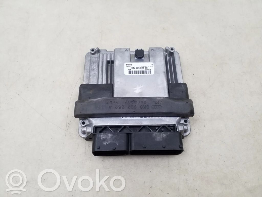 Engine control unit/module   04L906021BH