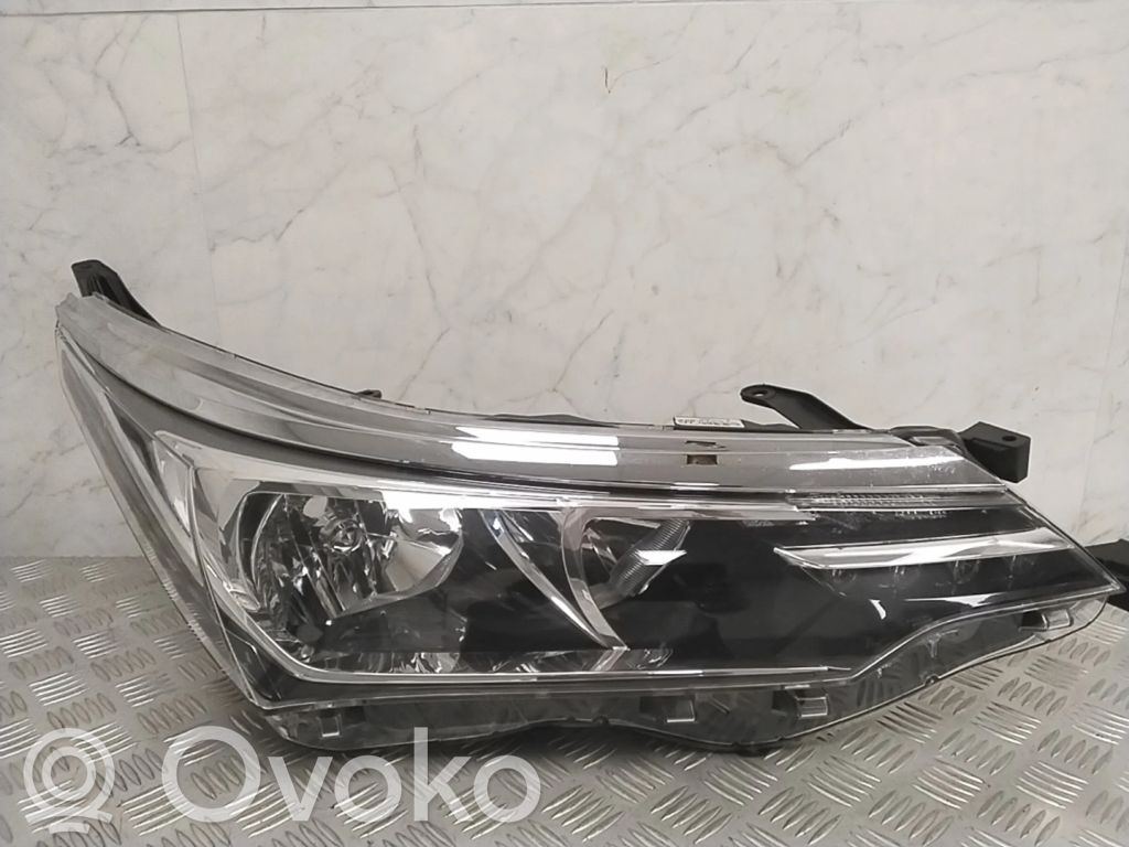 Toyota Corolla E160 E170 Scheinwerfer 