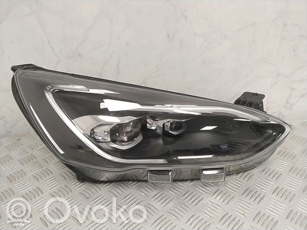 Ford Focus Scheinwerfer 