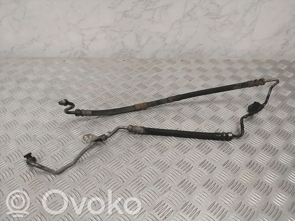 BMW 5 E60 E61 Ohjaustehostimen letkusto 