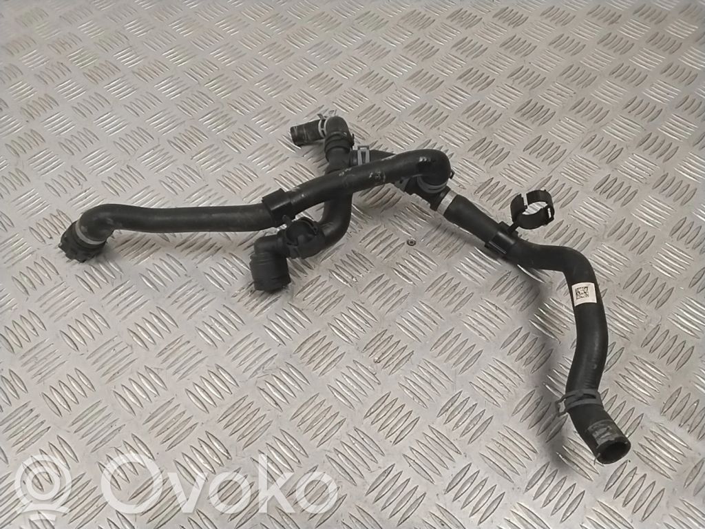 Audi A5 8T 8F Rura / Wąż dolotowy powietrza 