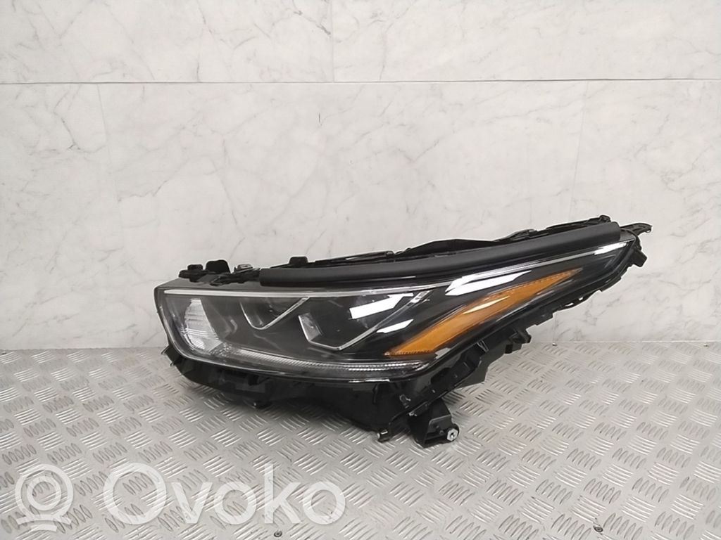 Toyota Highlander XU70 Scheinwerfer 