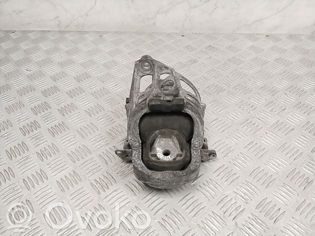 Audi A8 S8 D5 Engine mount bracket 