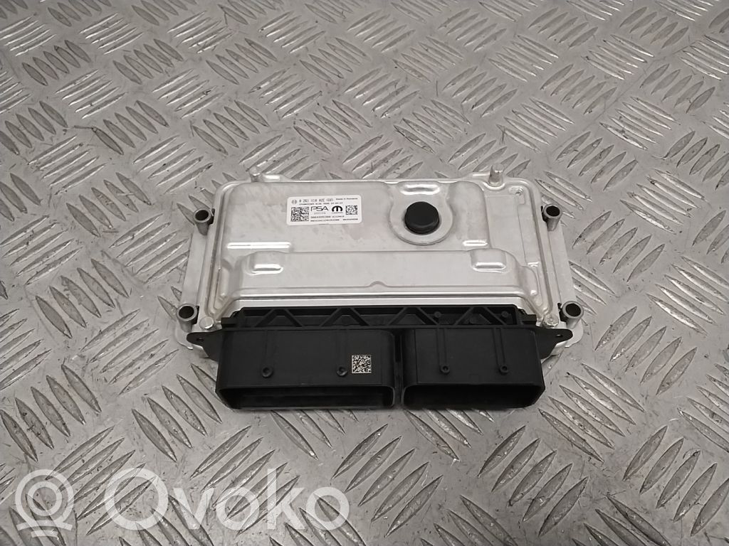 Peugeot 3008 II Engine control unit/module 