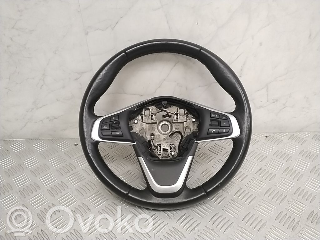 BMW 2 F45 Ohjauspyörä 
