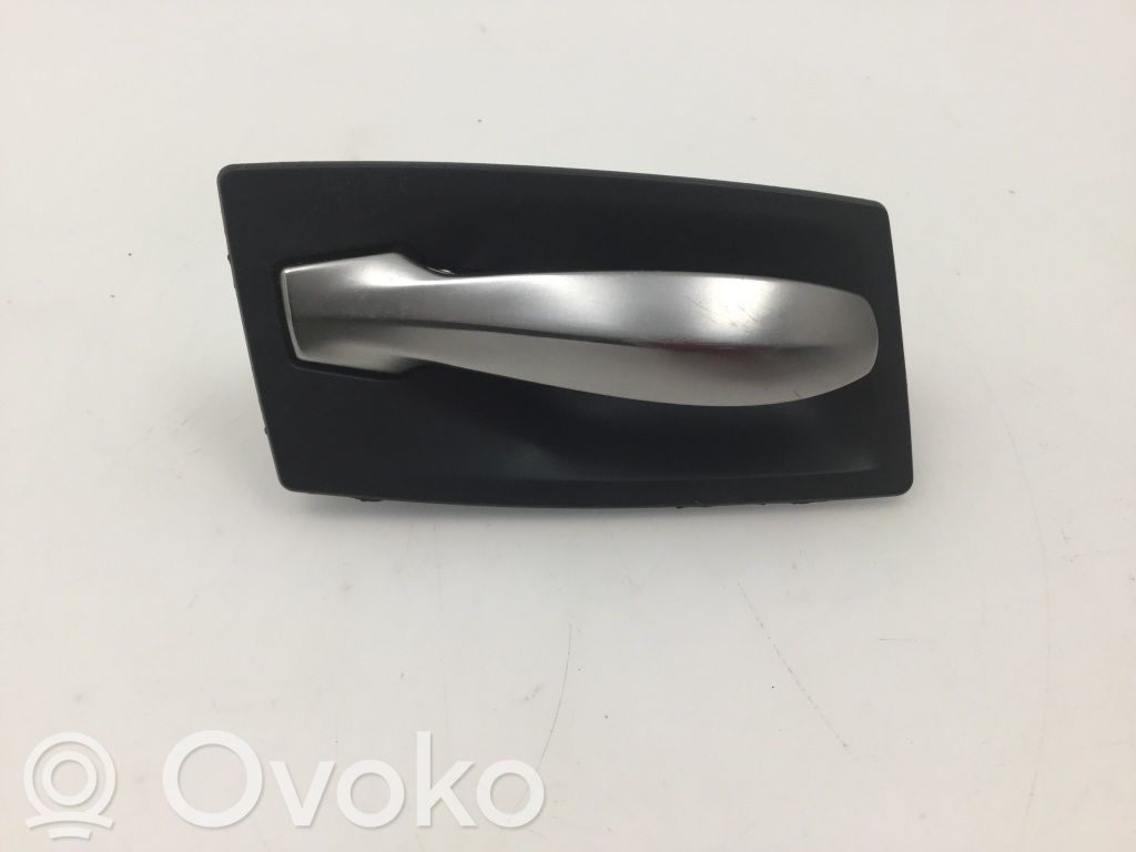 Front door interior handle   70342889