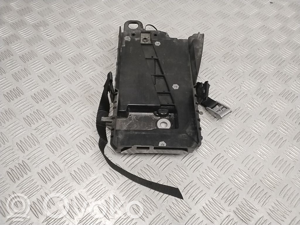 Polestar 2 Battery bracket 