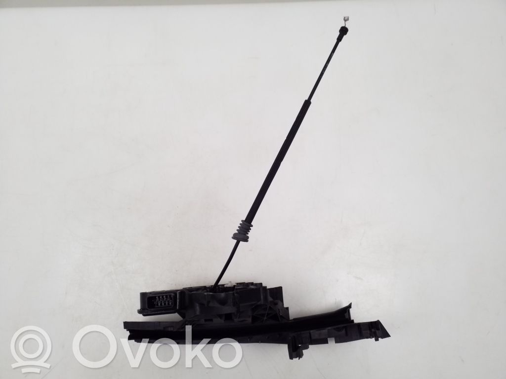 Volvo V70 Zamek drzwi przednich 