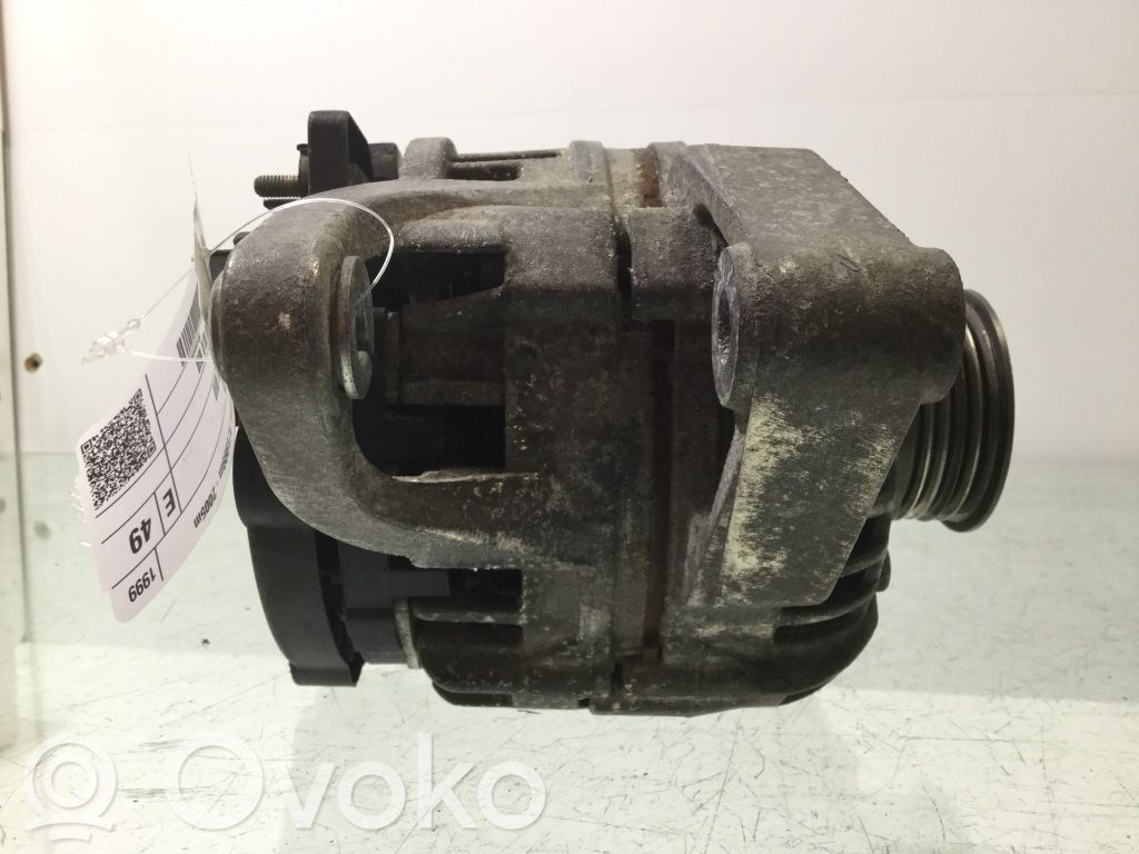 Opel Zafira A Ģenerators 