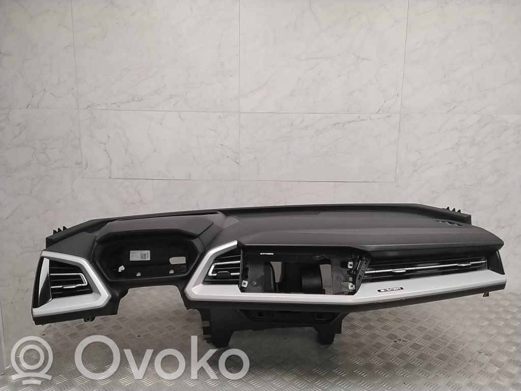 Audi Q4 Sportback e-tron Panel de instrumentos 